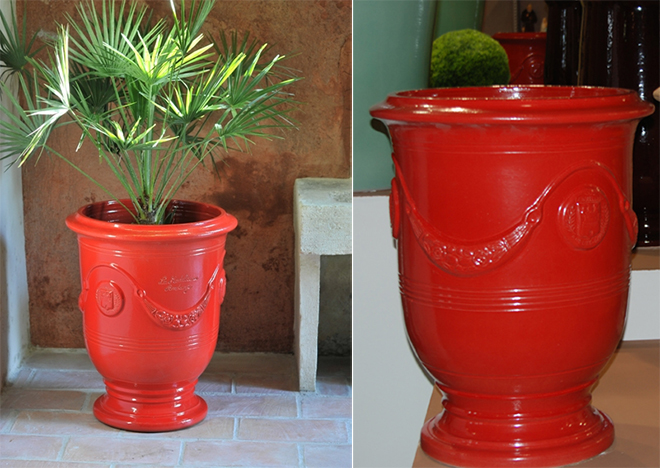 red-planters-02.jpg